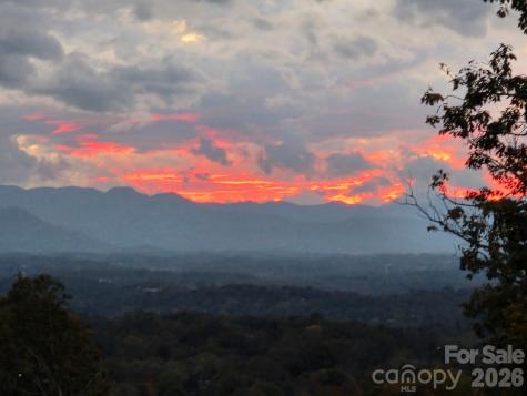 112 Hamburg Mountain Road Weaverville NC 28787