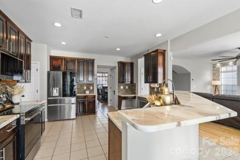 11413 Mangla Drive Charlotte NC 28214