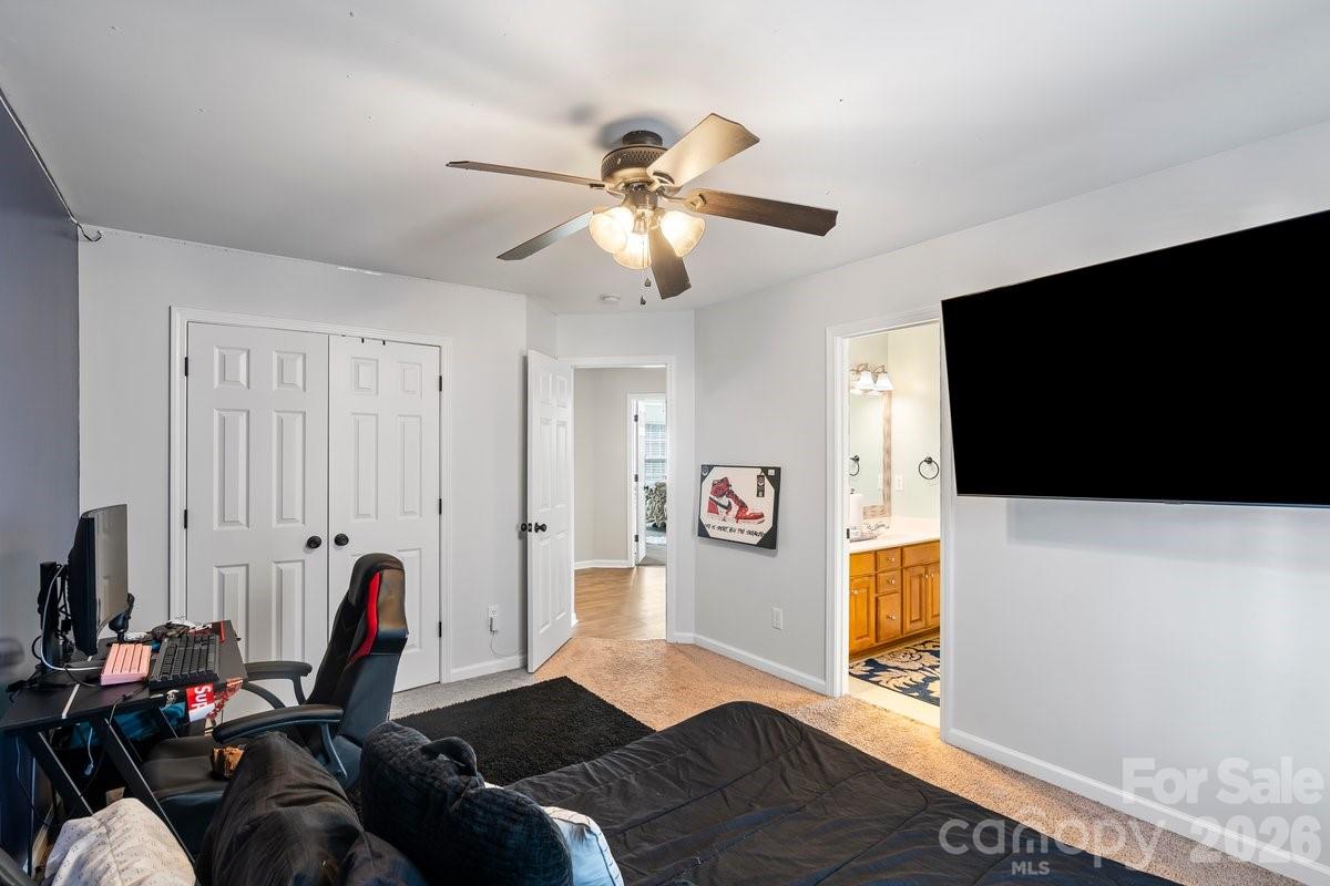 11413 Mangla Drive Charlotte NC 28214