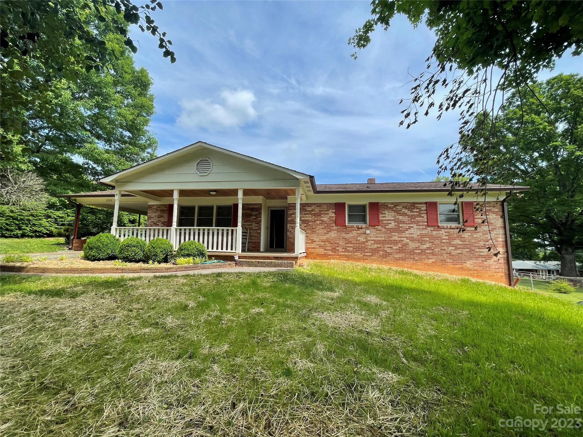 3559 Redcliff Drive Lenoir NC 28645