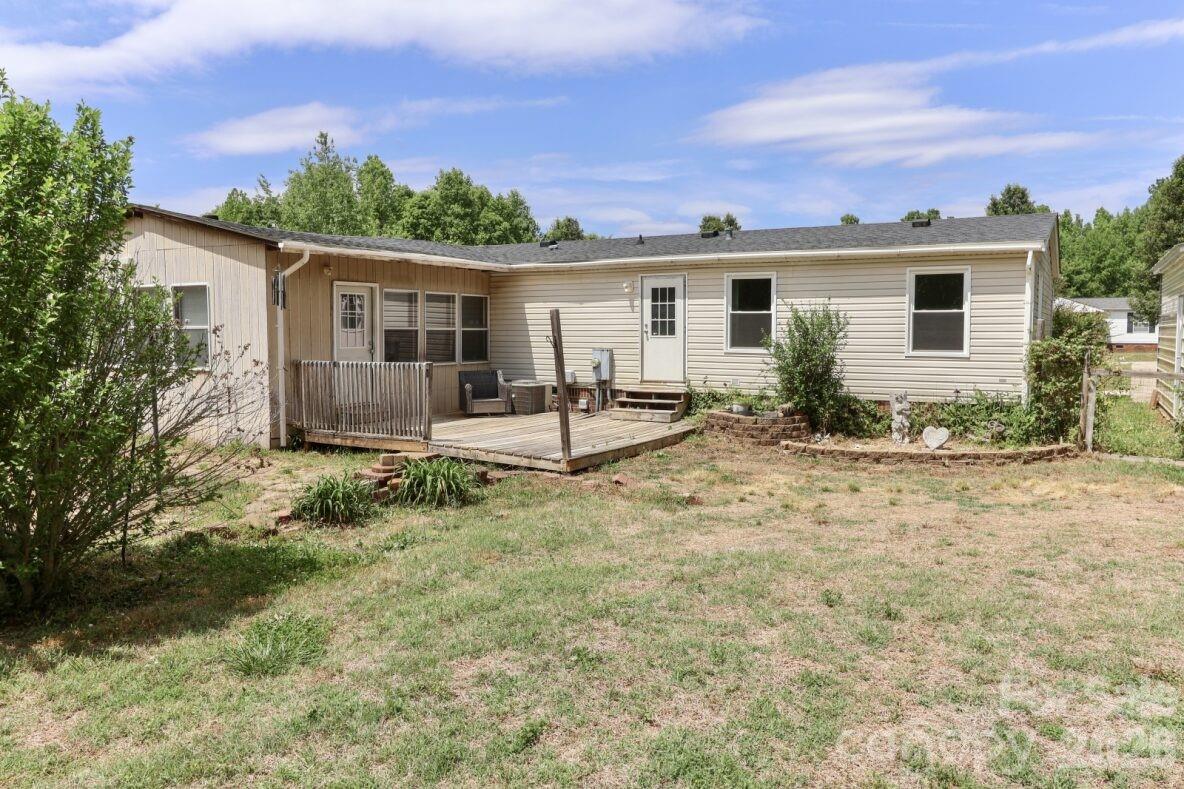 121 Fair Wind Lane Statesville NC 28677