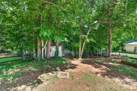 235 6th Street Belmont NC 28012
