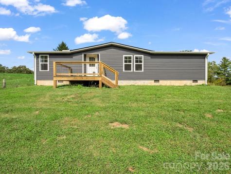 128 Cook Lane Mills River NC 28759