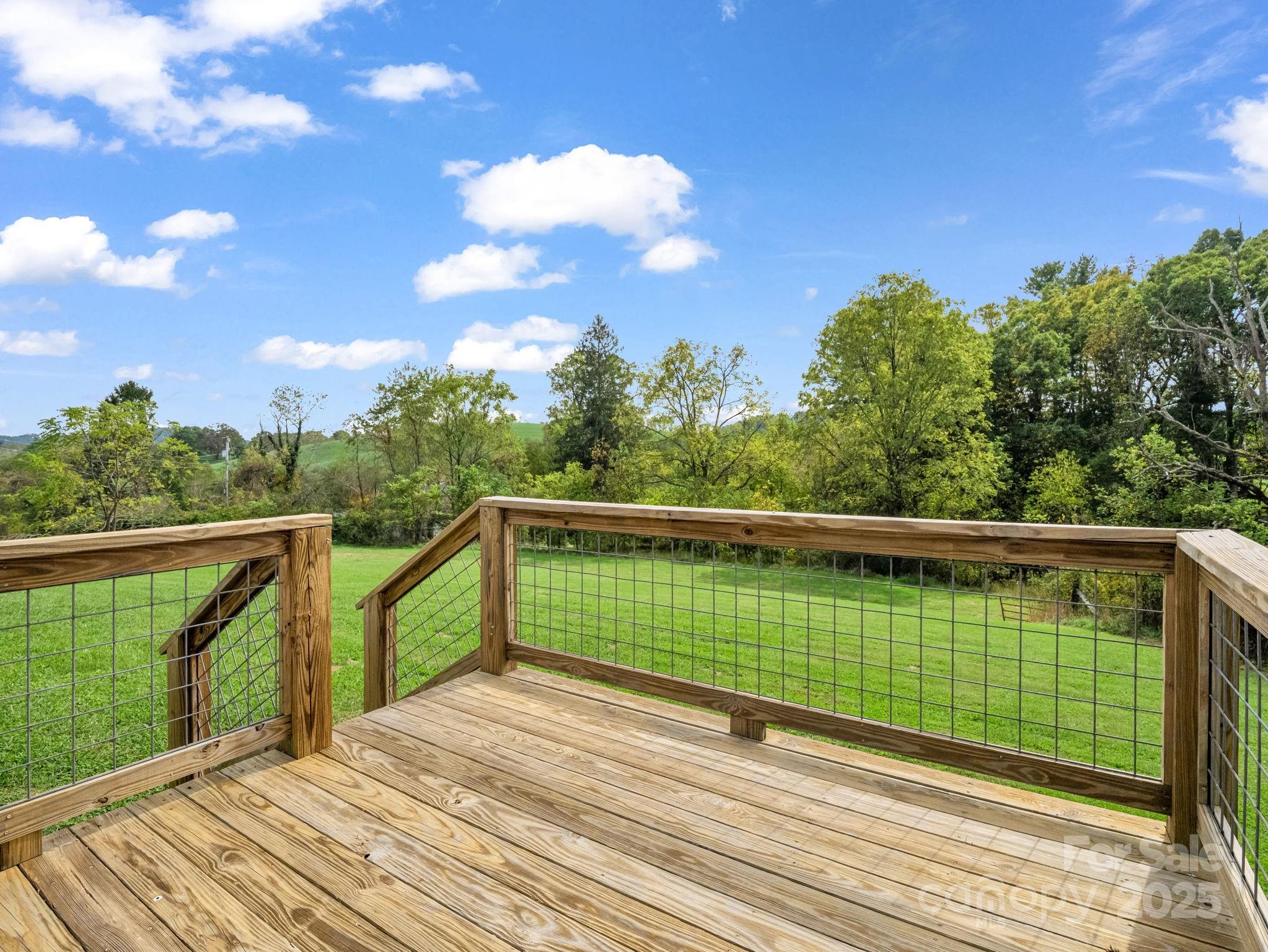 128 Cook Lane Mills River NC 28759