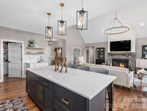 636 Crystal Heights Drive Hendersonville NC 28739