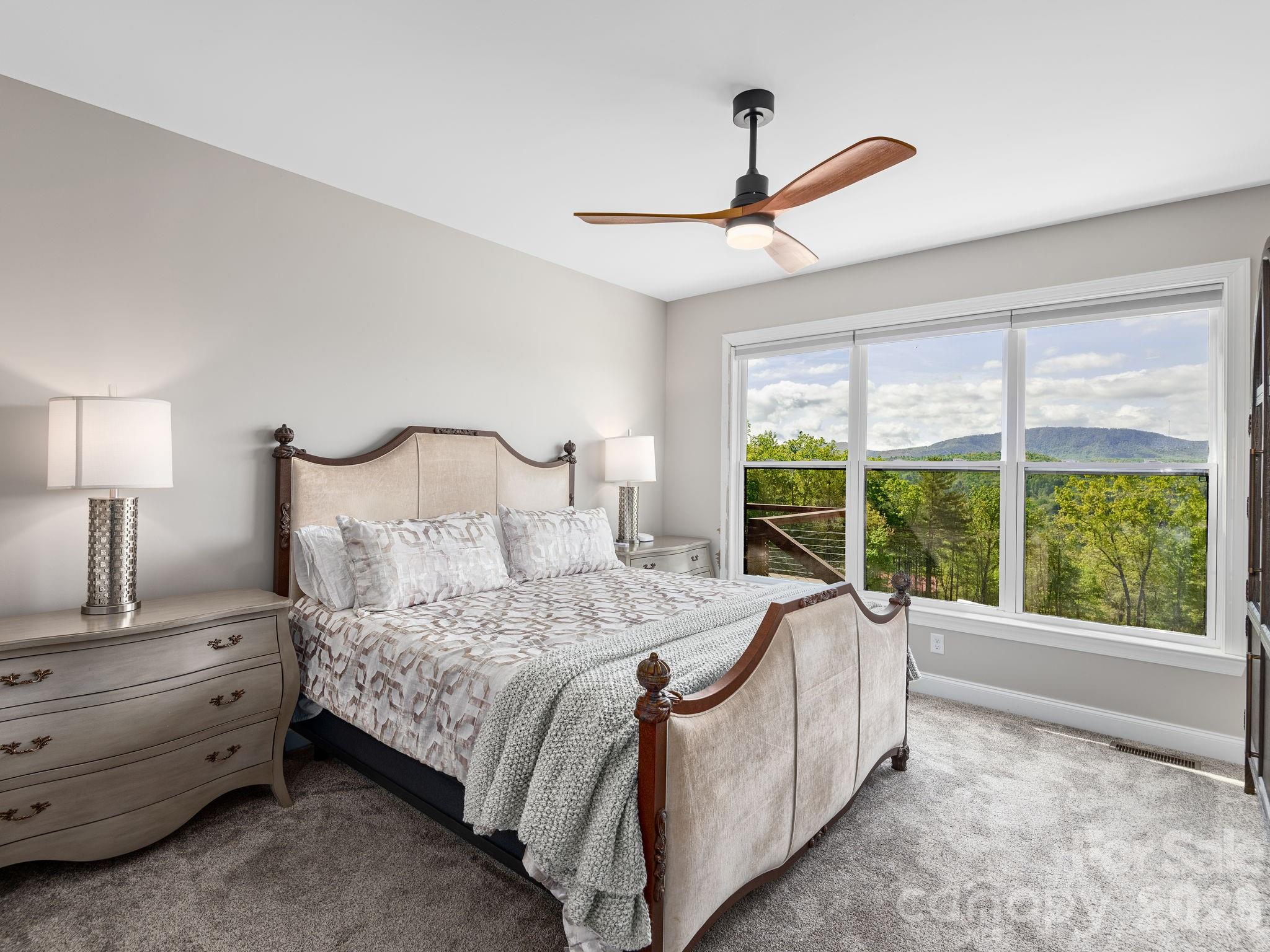 636 Crystal Heights Drive Hendersonville NC 28739