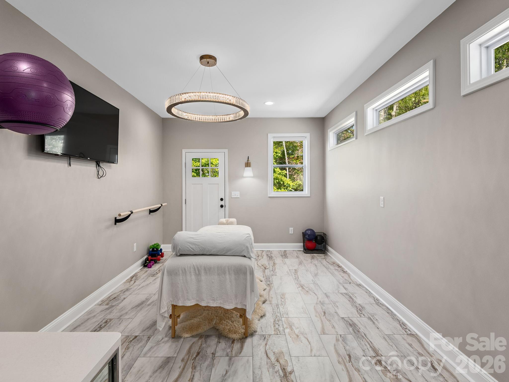 636 Crystal Heights Drive Hendersonville NC 28739