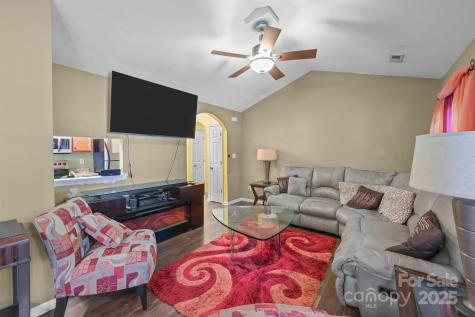 6623 Nevin Glen Drive Charlotte NC 28269