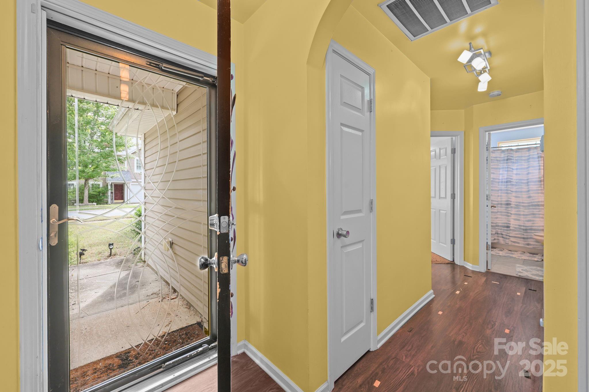 6623 Nevin Glen Drive Charlotte NC 28269
