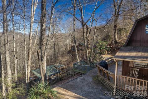 244 Grindstone Knob Road Whittier NC 28789