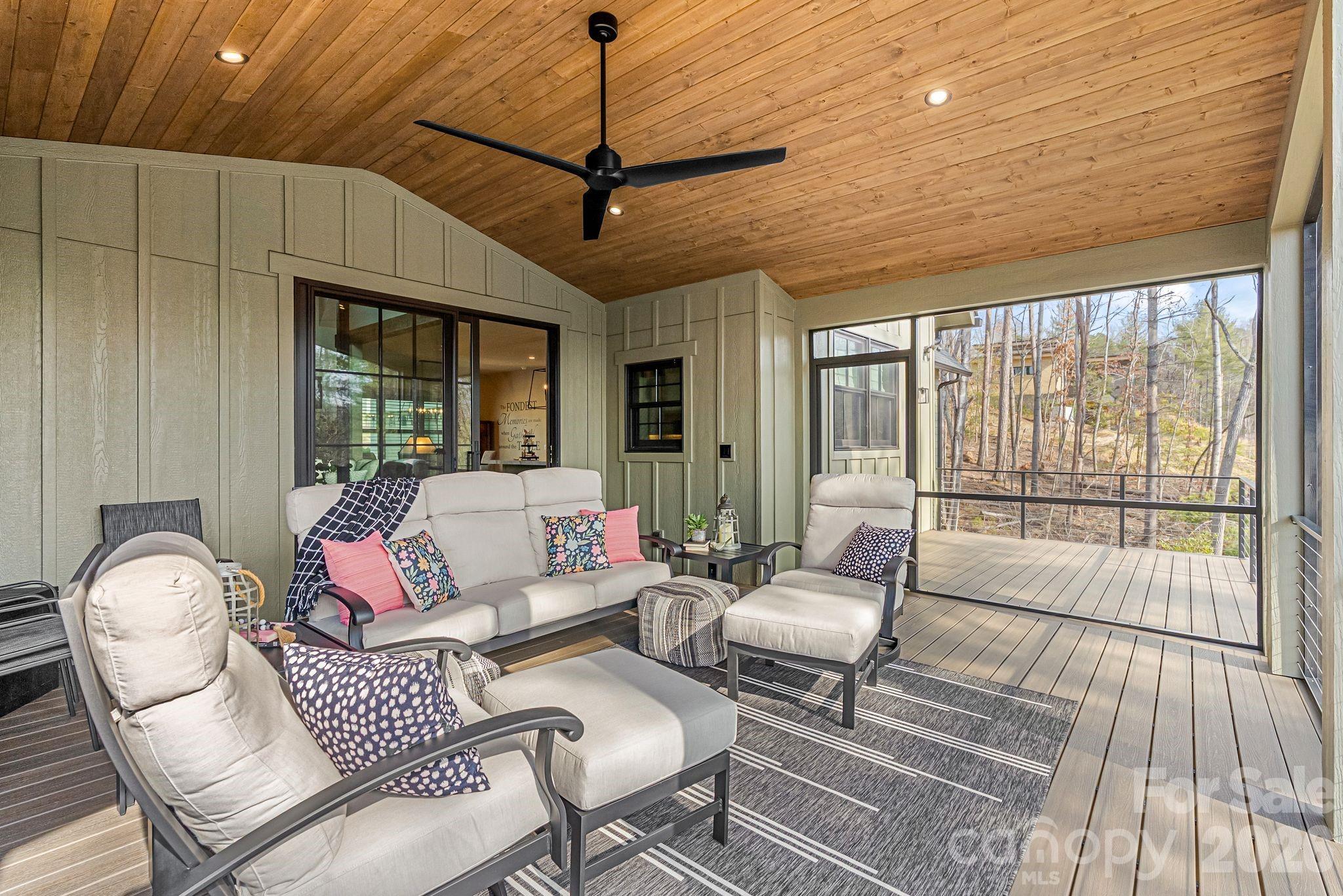 157 Riverbend Forest Drive Asheville NC 28805