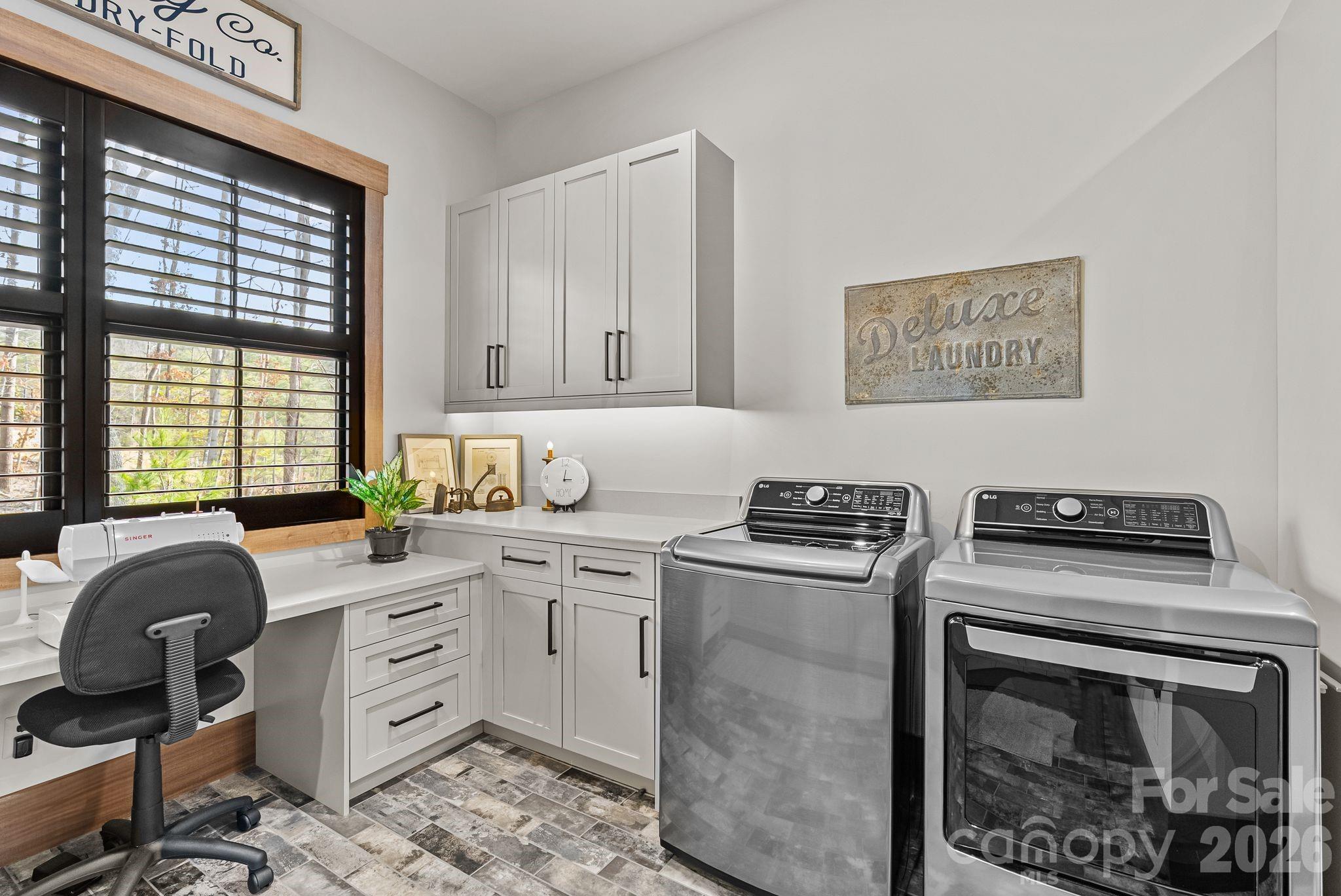 157 Riverbend Forest Drive Asheville NC 28805