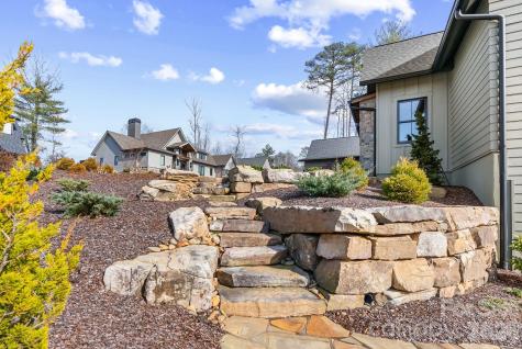 157 Riverbend Forest Drive Asheville NC 28805