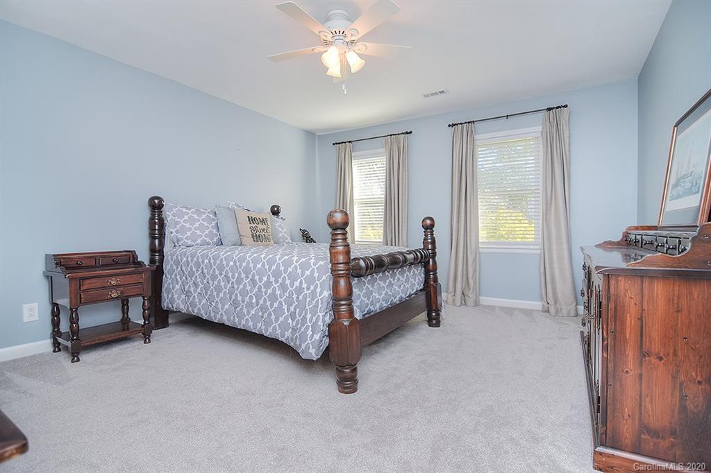 9642 Logan Court Charlotte NC 28210