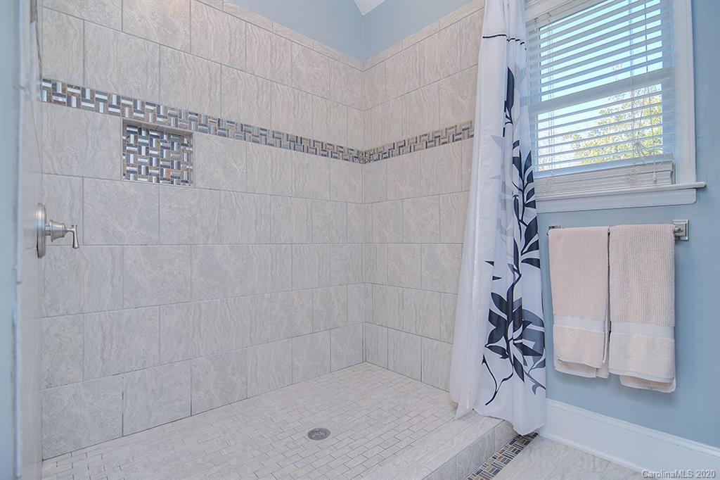 9642 Logan Court Charlotte NC 28210