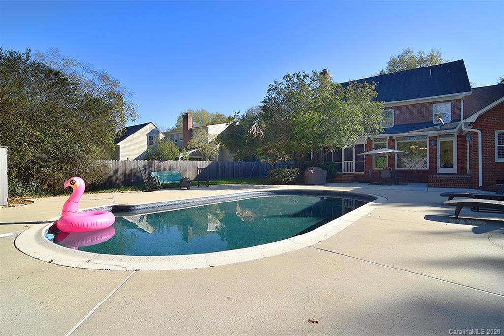 9642 Logan Court Charlotte NC 28210