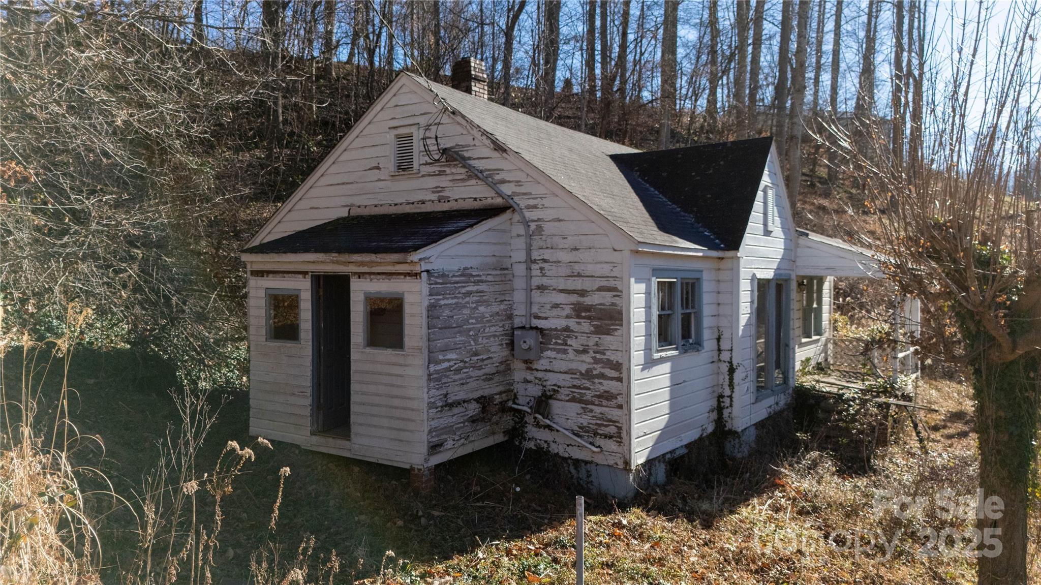 218 Cub Creek Road Bakersville NC 28705