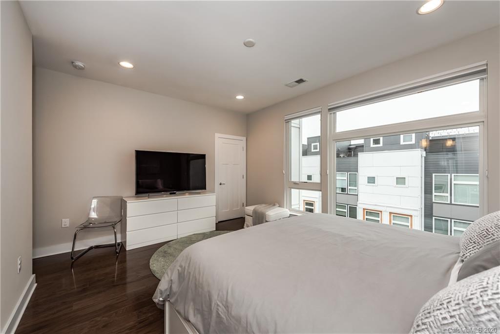 2416 Brelade Place Charlotte NC 28203