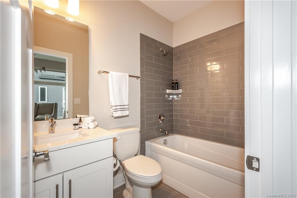 2416 Brelade Place Charlotte NC 28203