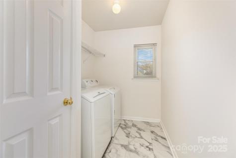6237 Shelley Avenue Charlotte NC 28269