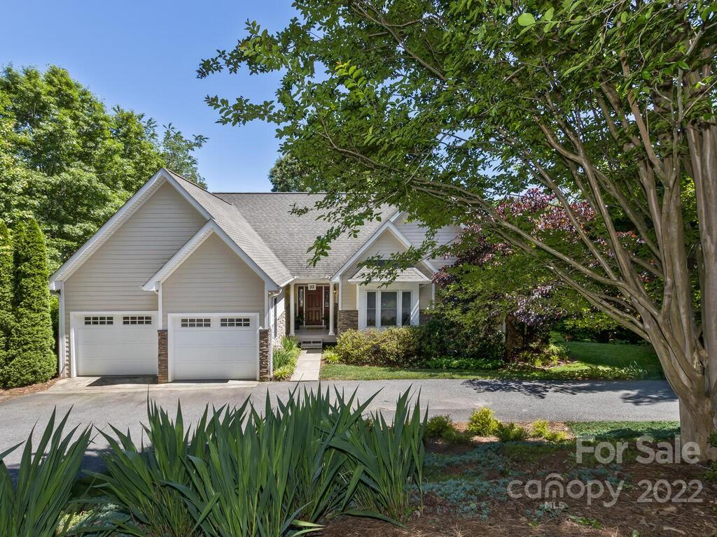 32 Wildwood Park Weaverville NC 28787