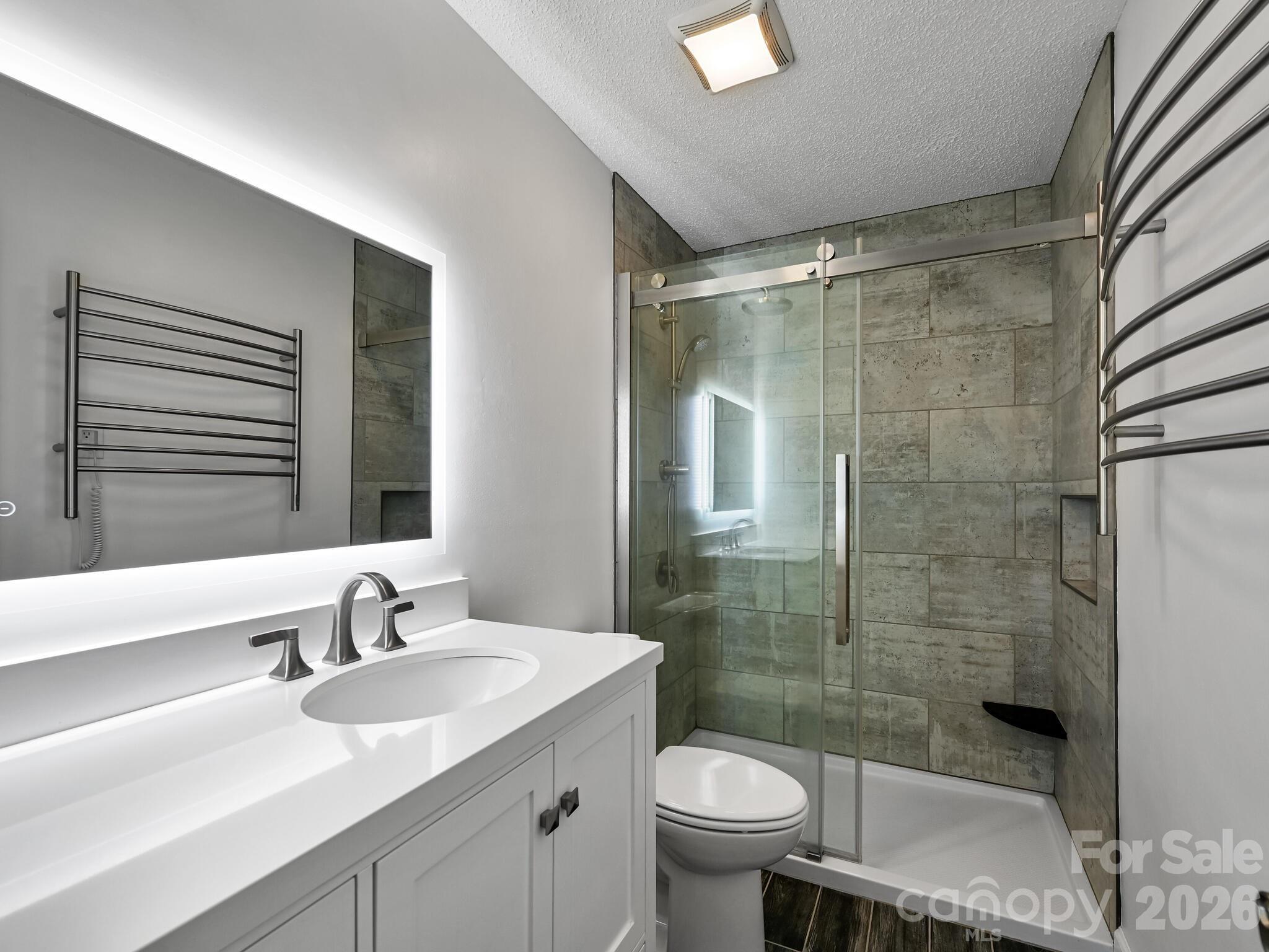 150 Westview Drive Hendersonville NC 28791