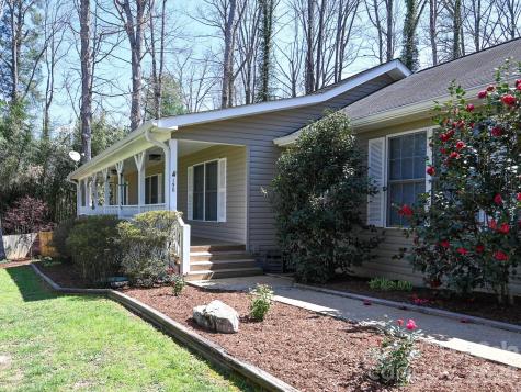 150 Westview Drive Hendersonville NC 28791