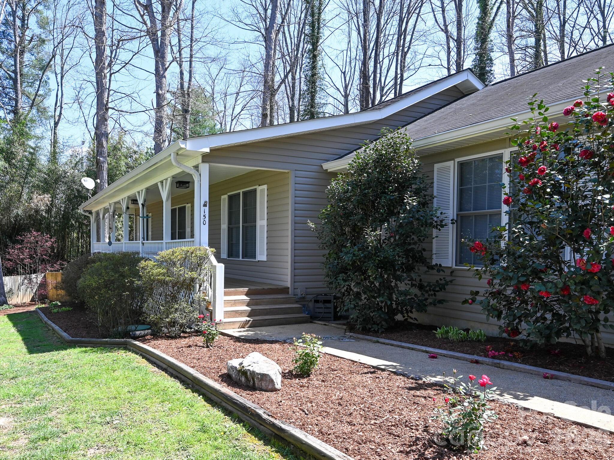 150 Westview Drive Hendersonville NC 28791