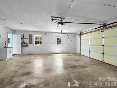 150 Westview Drive Hendersonville NC 28791