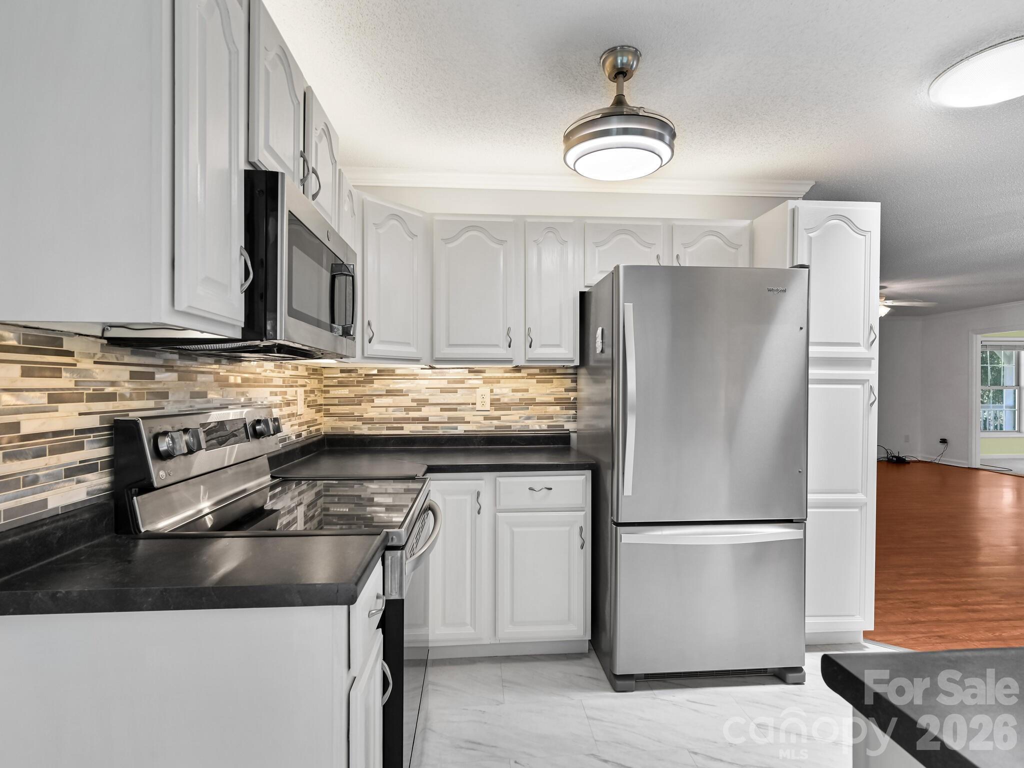 150 Westview Drive Hendersonville NC 28791