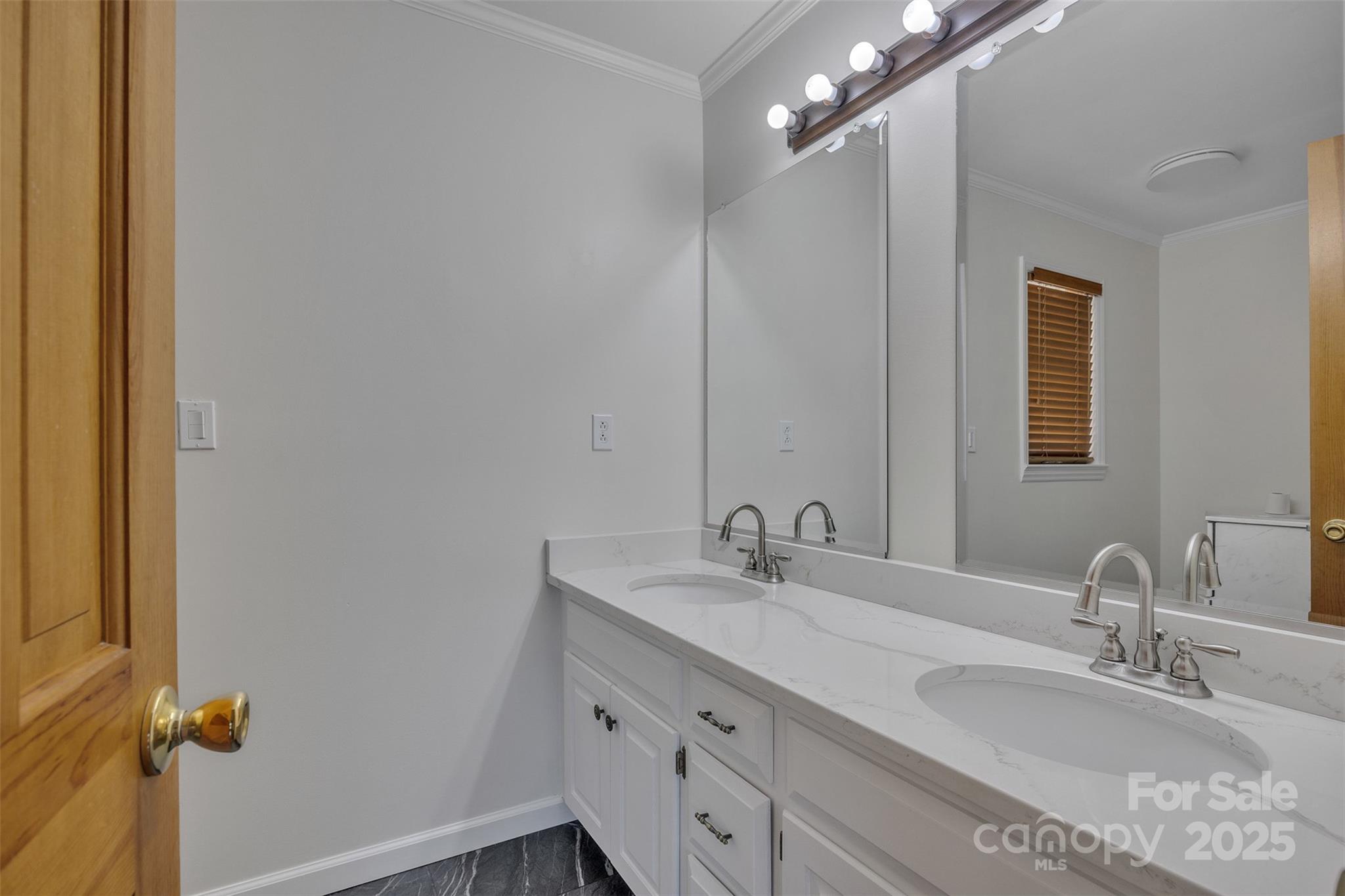 1144 Old Mountain Road Statesville NC 28677