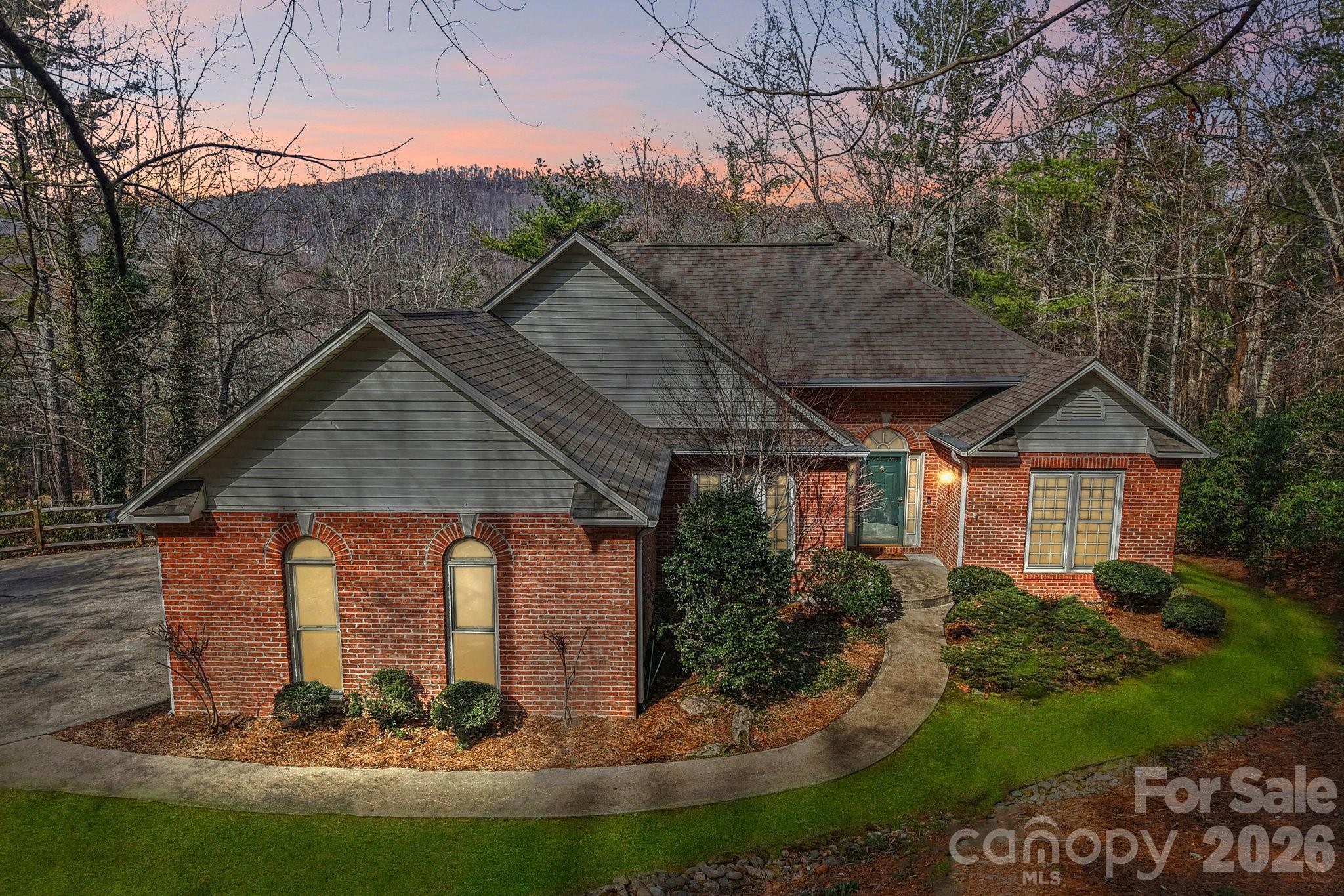 741 Zelda Court Hendersonville NC 28792