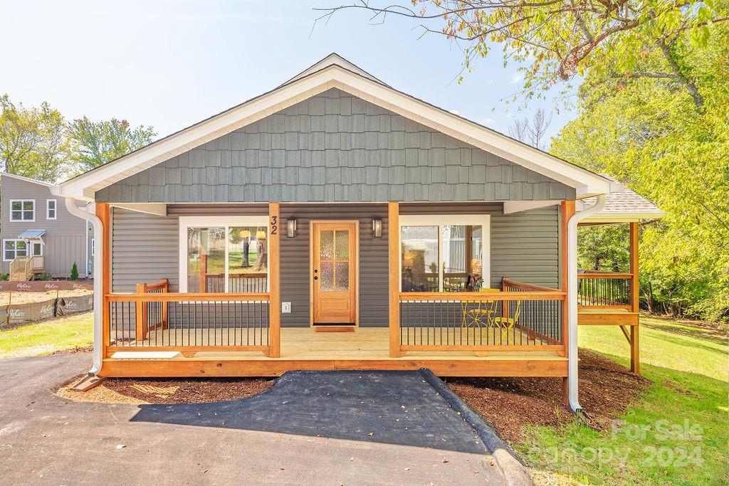 32 Gudger Road Candler NC 28715