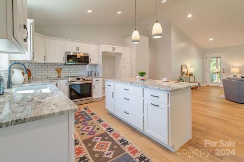 32 Gudger Road Candler NC 28715