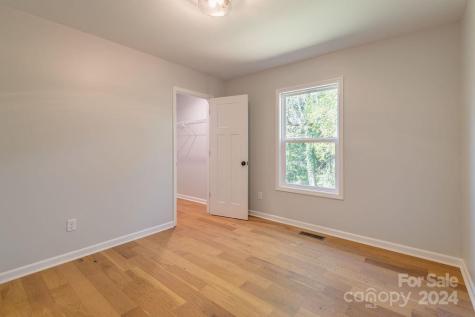 32 Gudger Road Candler NC 28715