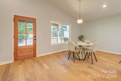 32 Gudger Road Candler NC 28715