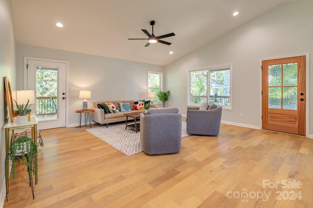 32 Gudger Road Candler NC 28715