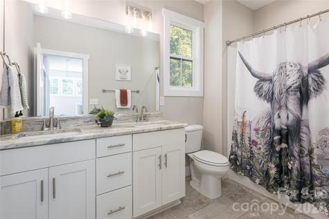 23 Myrtle Lee Cove Arden NC 28704