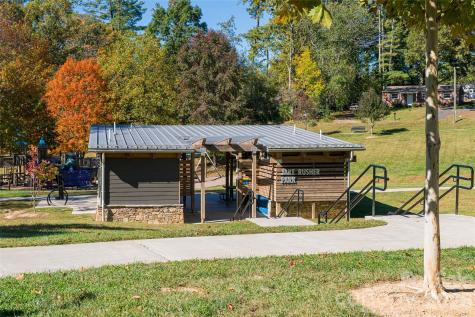 23 Myrtle Lee Cove Arden NC 28704