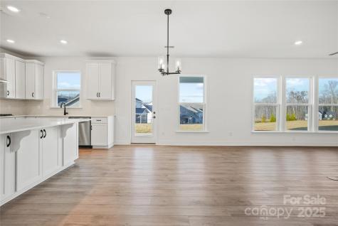 1007 High Bluff Point SE Waxhaw NC 28173