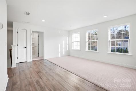 1007 High Bluff Point SE Waxhaw NC 28173