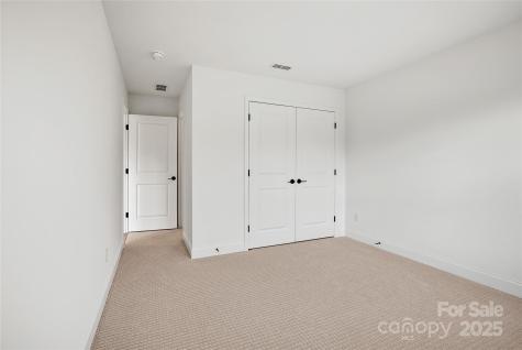 1007 High Bluff Point SE Waxhaw NC 28173