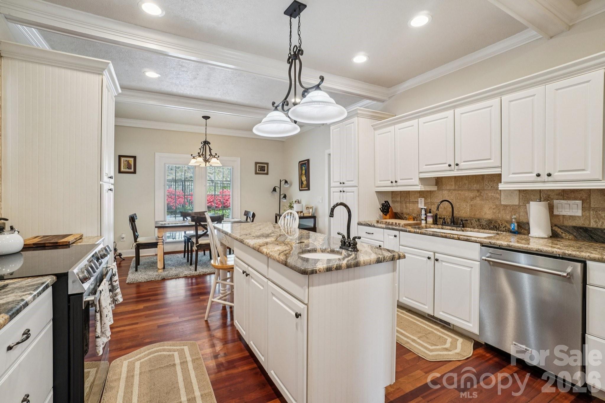302 Davy Crockett Drive Maggie Valley NC 28751