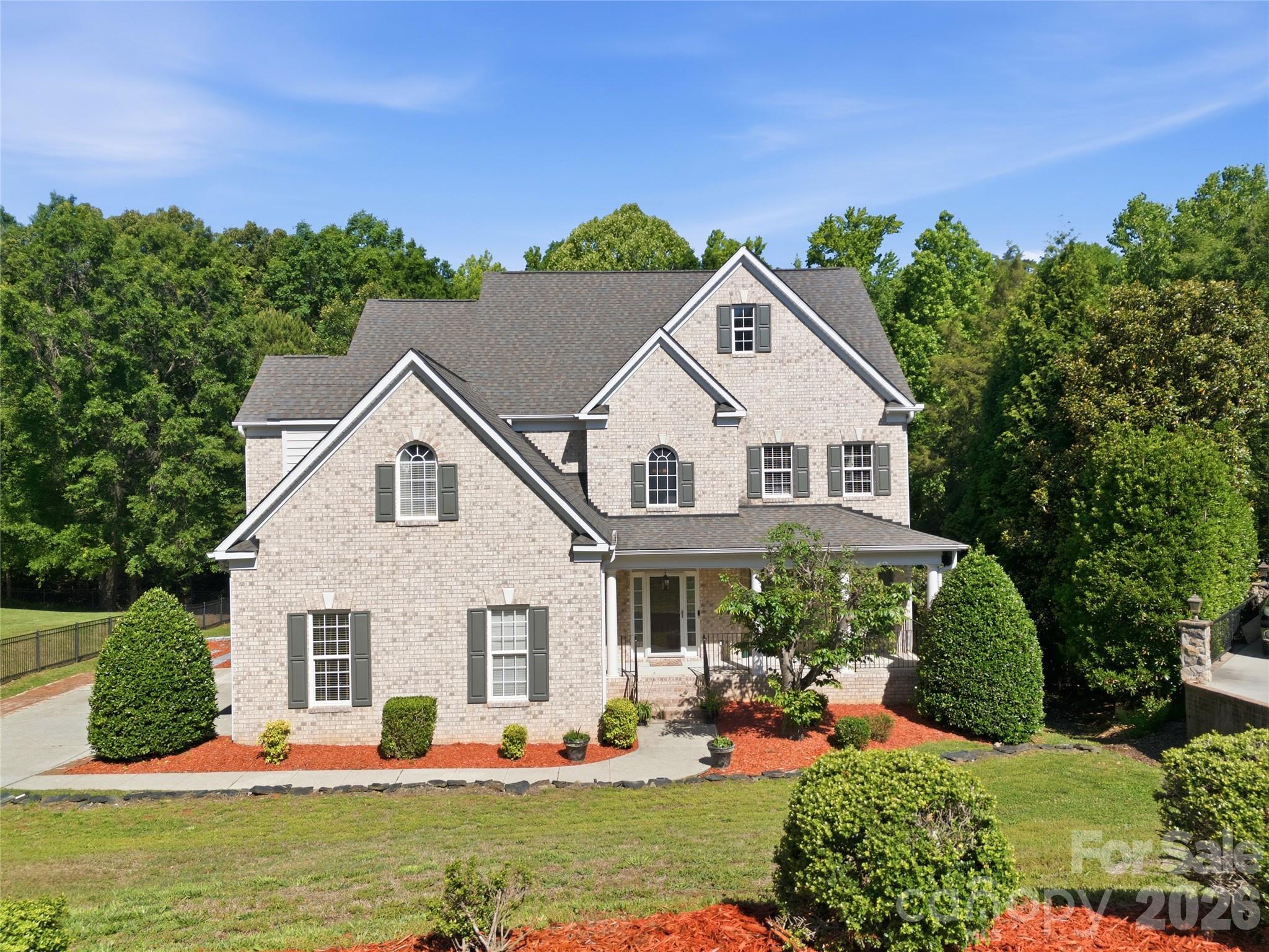 4206 Barons Court Harrisburg NC 28075