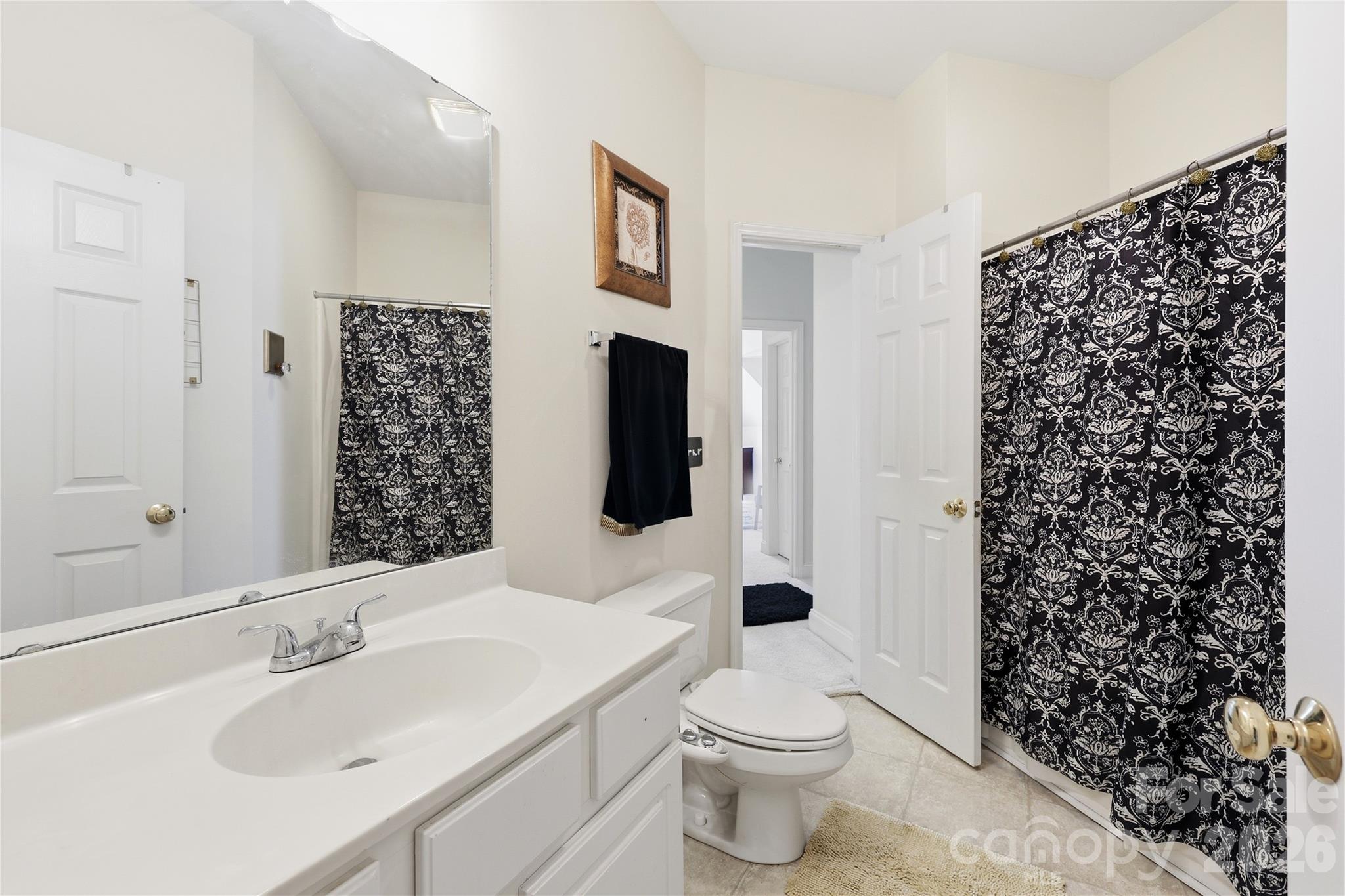 4206 Barons Court Harrisburg NC 28075
