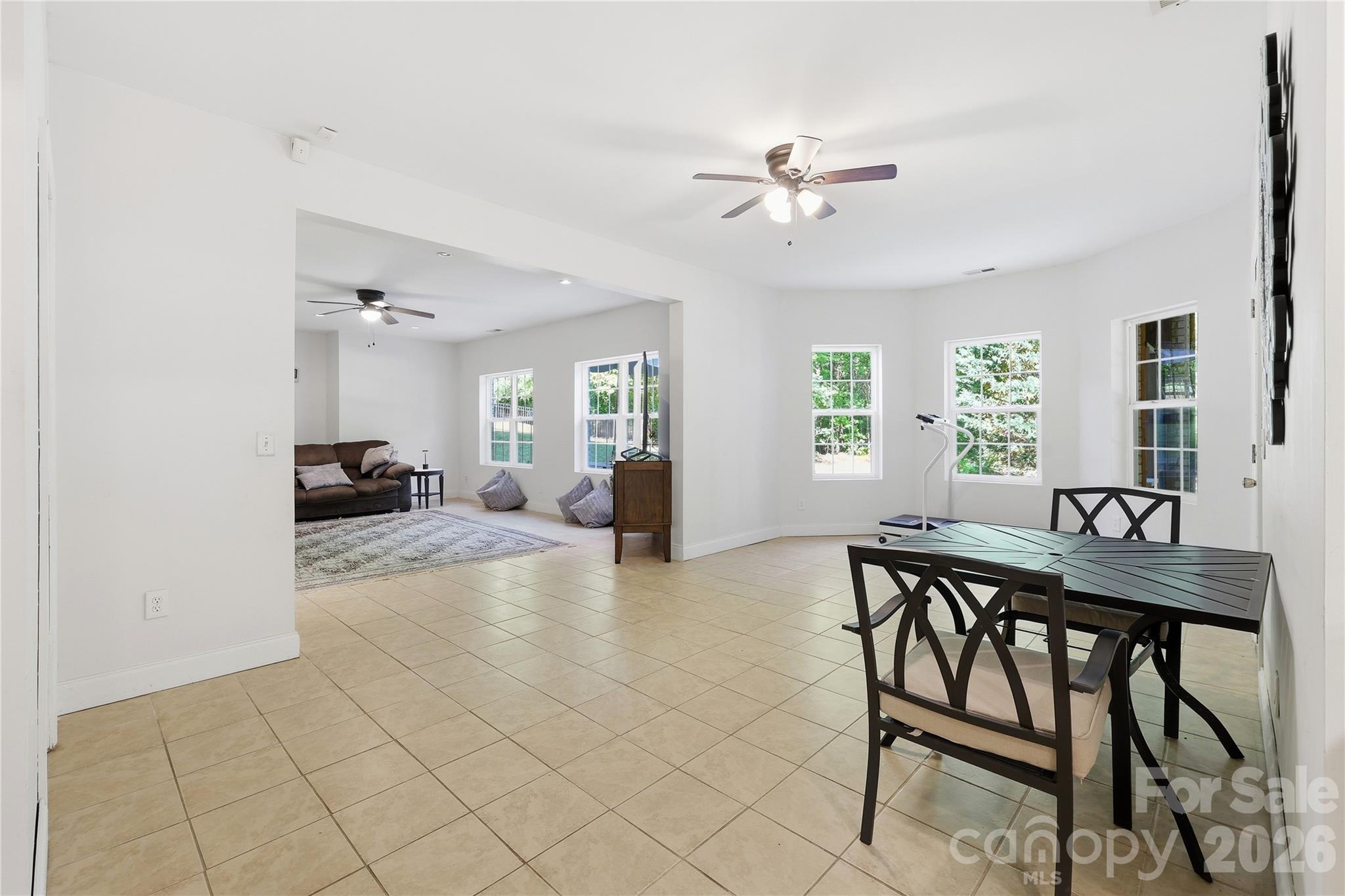 4206 Barons Court Harrisburg NC 28075