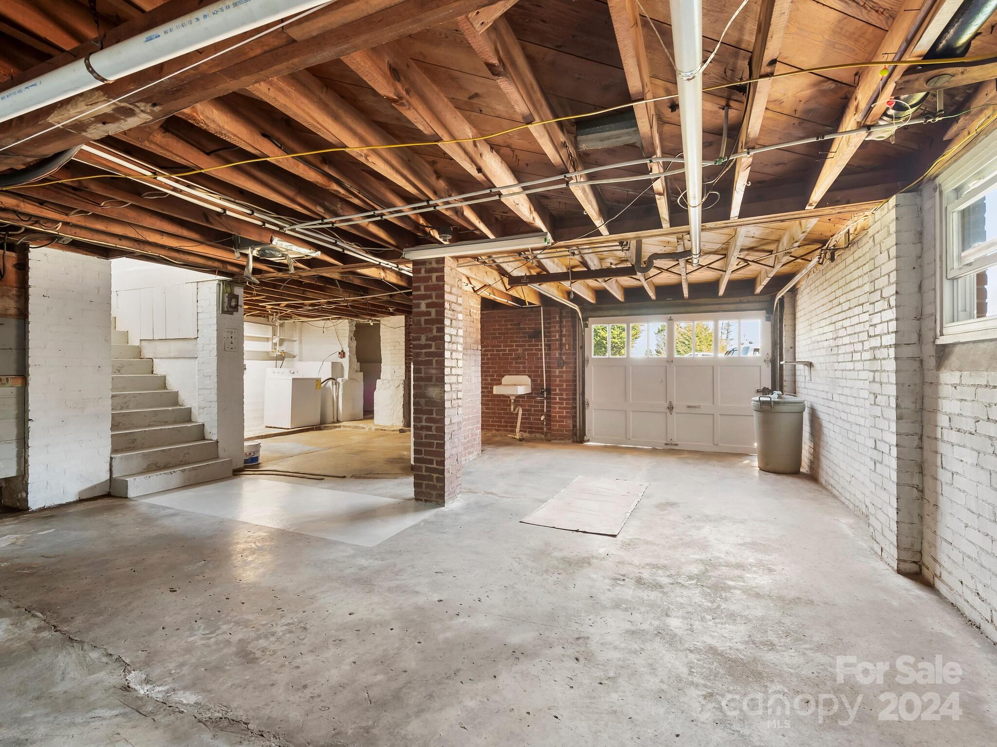 8 Panchita Drive Candler NC 28715