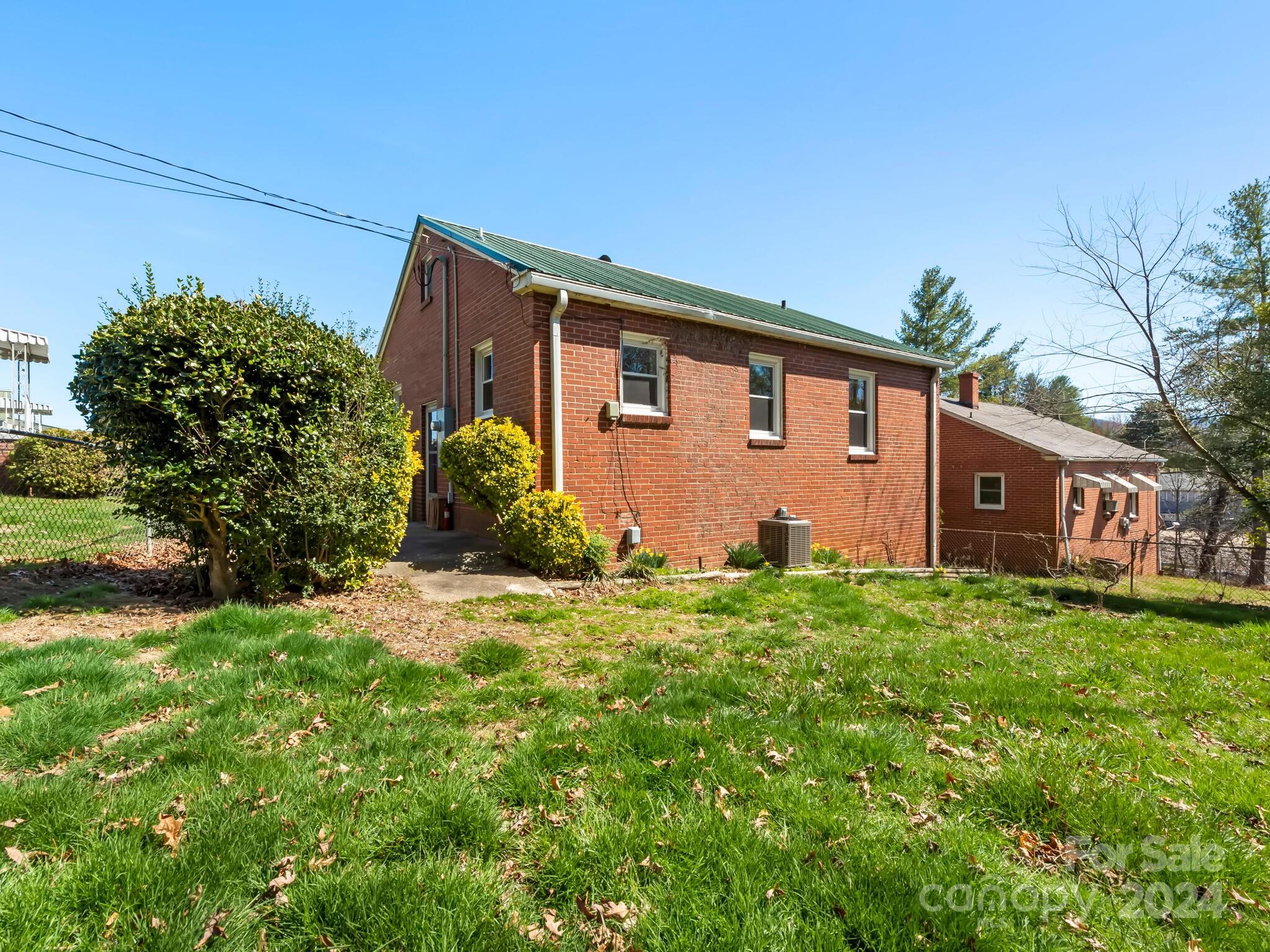 8 Panchita Drive Candler NC 28715