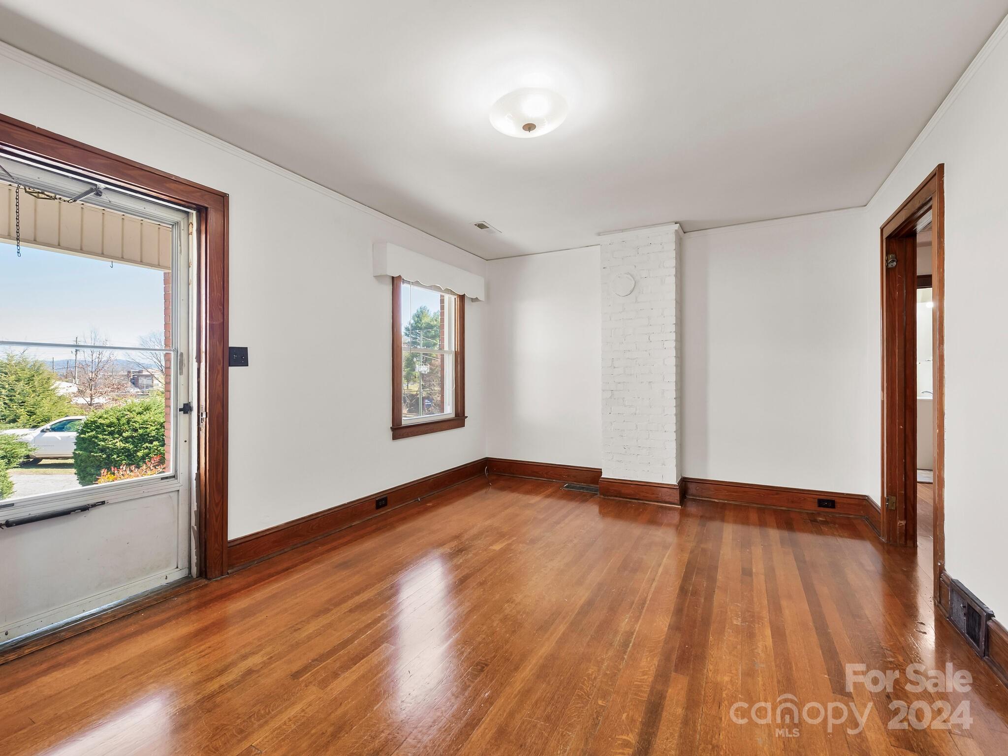8 Panchita Drive Candler NC 28715