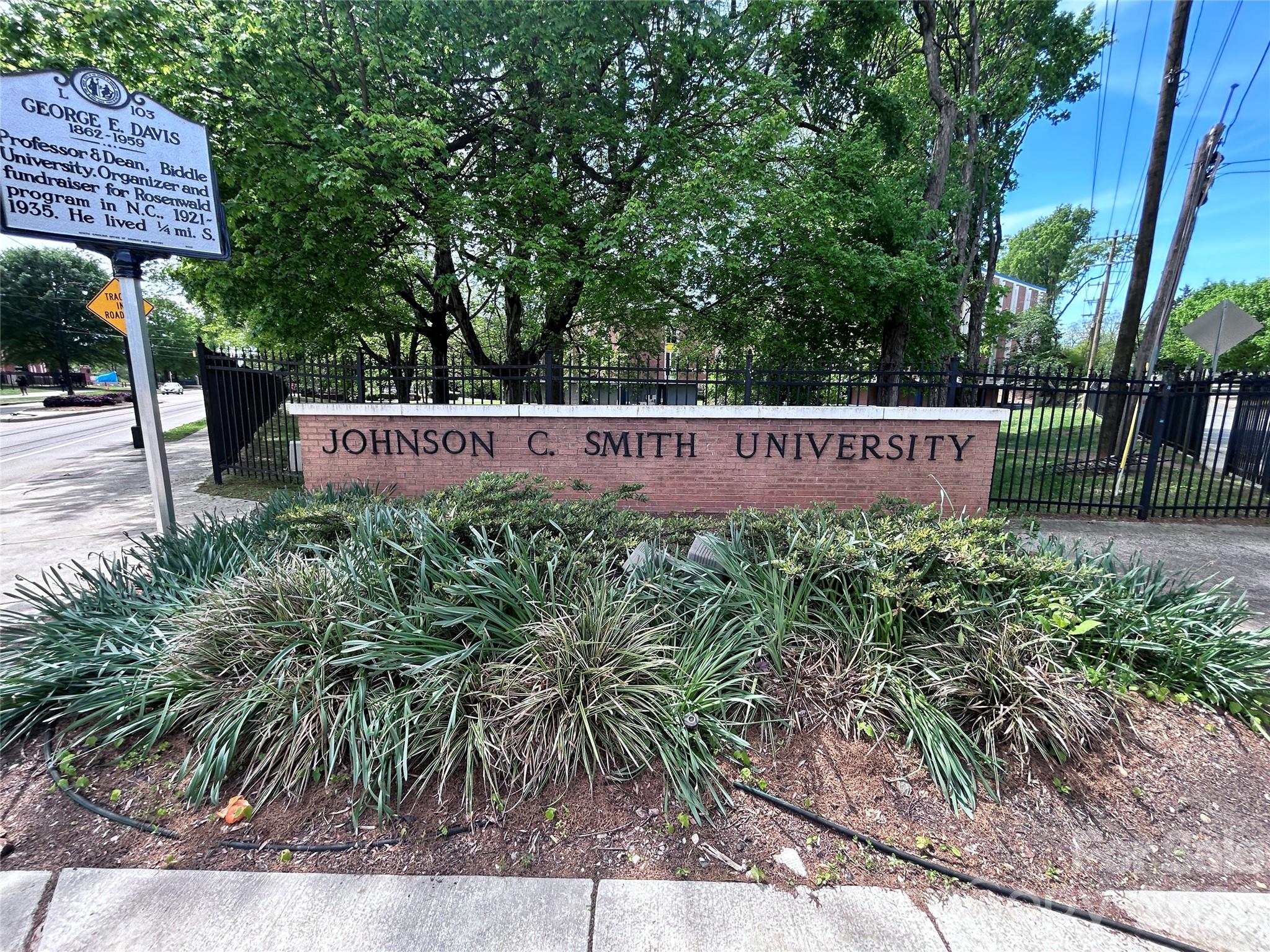1632 Madison Avenue Charlotte NC 28216